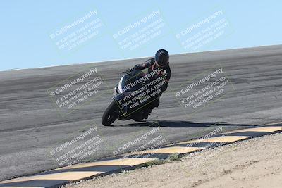 media/Oct-13-2025-Moto Forza (Mon) [[a66d839500]]/4-C Group/Session 2 (Bowl)/